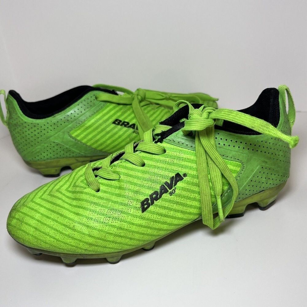 Brava Soccer Cleats Boys Size 2 Neon Bright green Athletics Shoes Futbol Lace Up